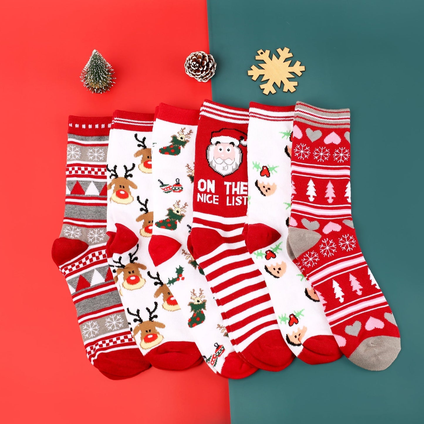 New Popular Breathable Christmas Cartoon Mid Calf Socks