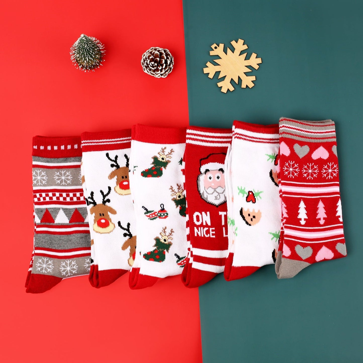 New Popular Breathable Christmas Cartoon Mid Calf Socks