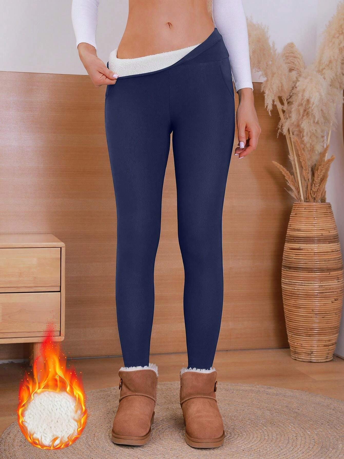 Fleece Lined Thick Pocket Leggings