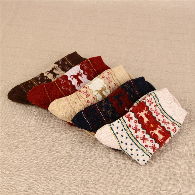 1 Pair Warm Women Socks Striped 3D Socks Winter Style Christmas Colletions