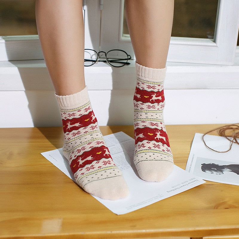1 Pair Warm Women Socks Striped 3D Socks Winter Style Christmas Colletions
