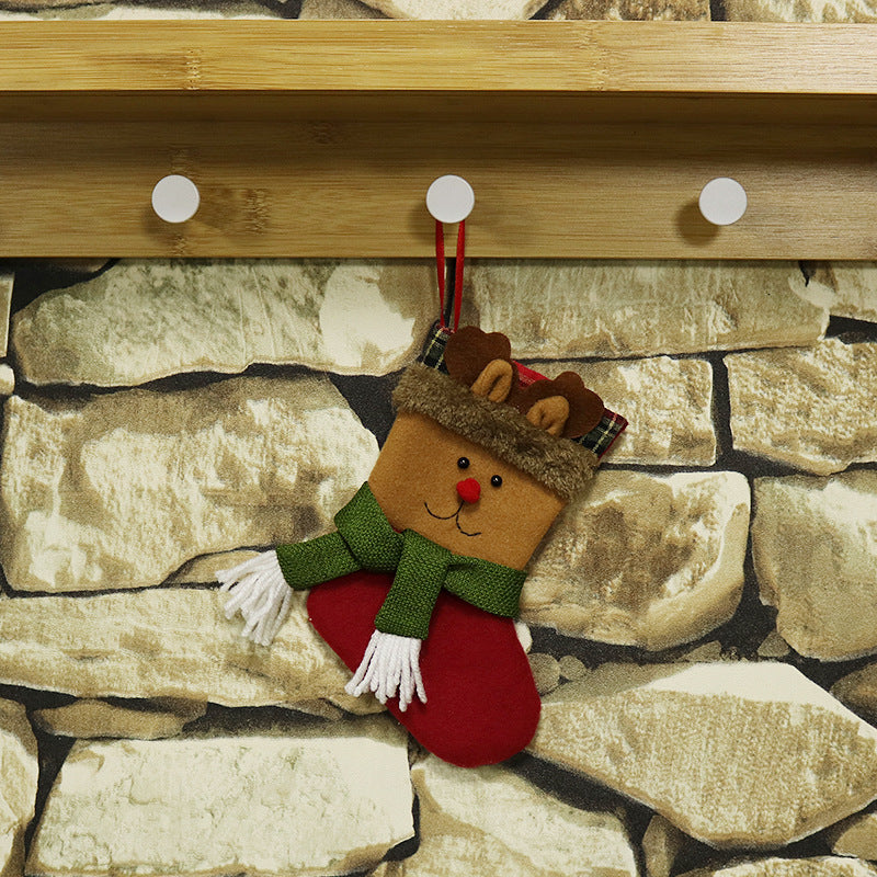 Christmas Pendant Red/Green Santa Snowman Reindeer with Scarf Christmas Gift Socks