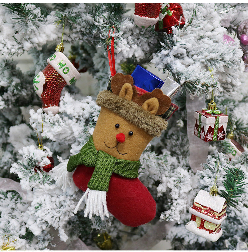 Christmas Pendant Red/Green Santa Snowman Reindeer with Scarf Christmas Gift Socks