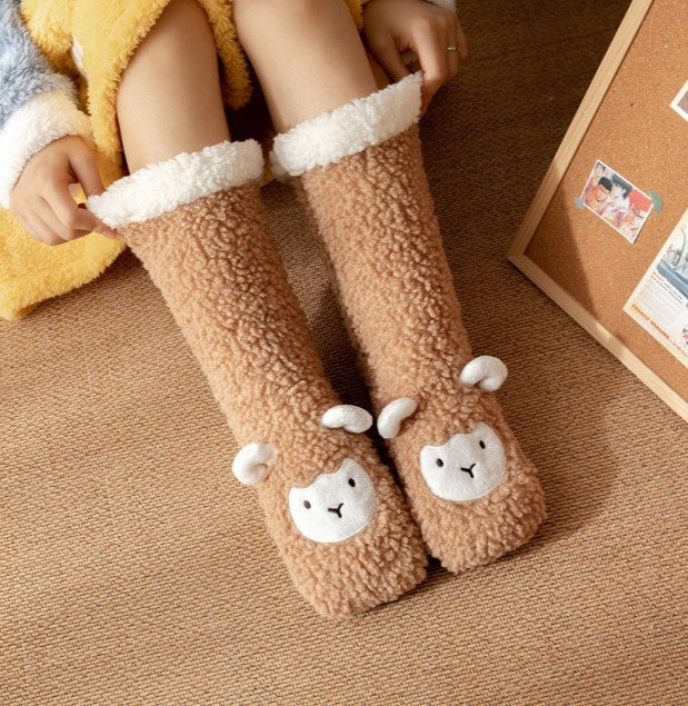 Home Floor Cute Socks Sleep Socks Christmas Snow Socks Coral Velvet Slippers Carpet Socks