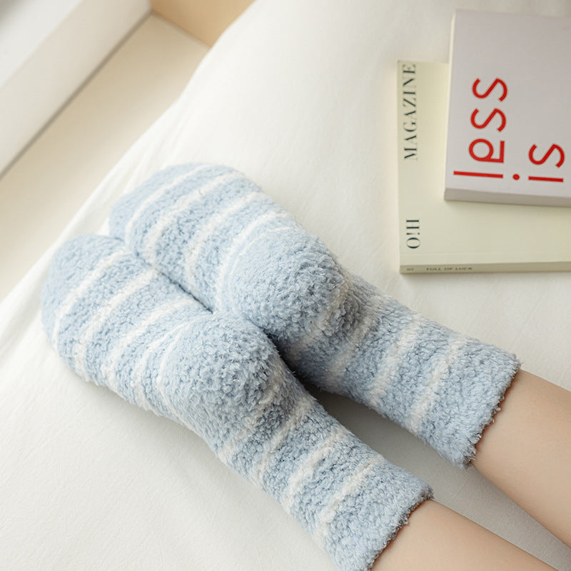 Cozy Winter Striped Women's Socks Thick, Non-Shedding Coral Fleece For Warmth, Leisure, And Sleep