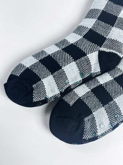 Cozy Winter Fleece Non-Slip Grip Socks For Women With Thick Cushioning