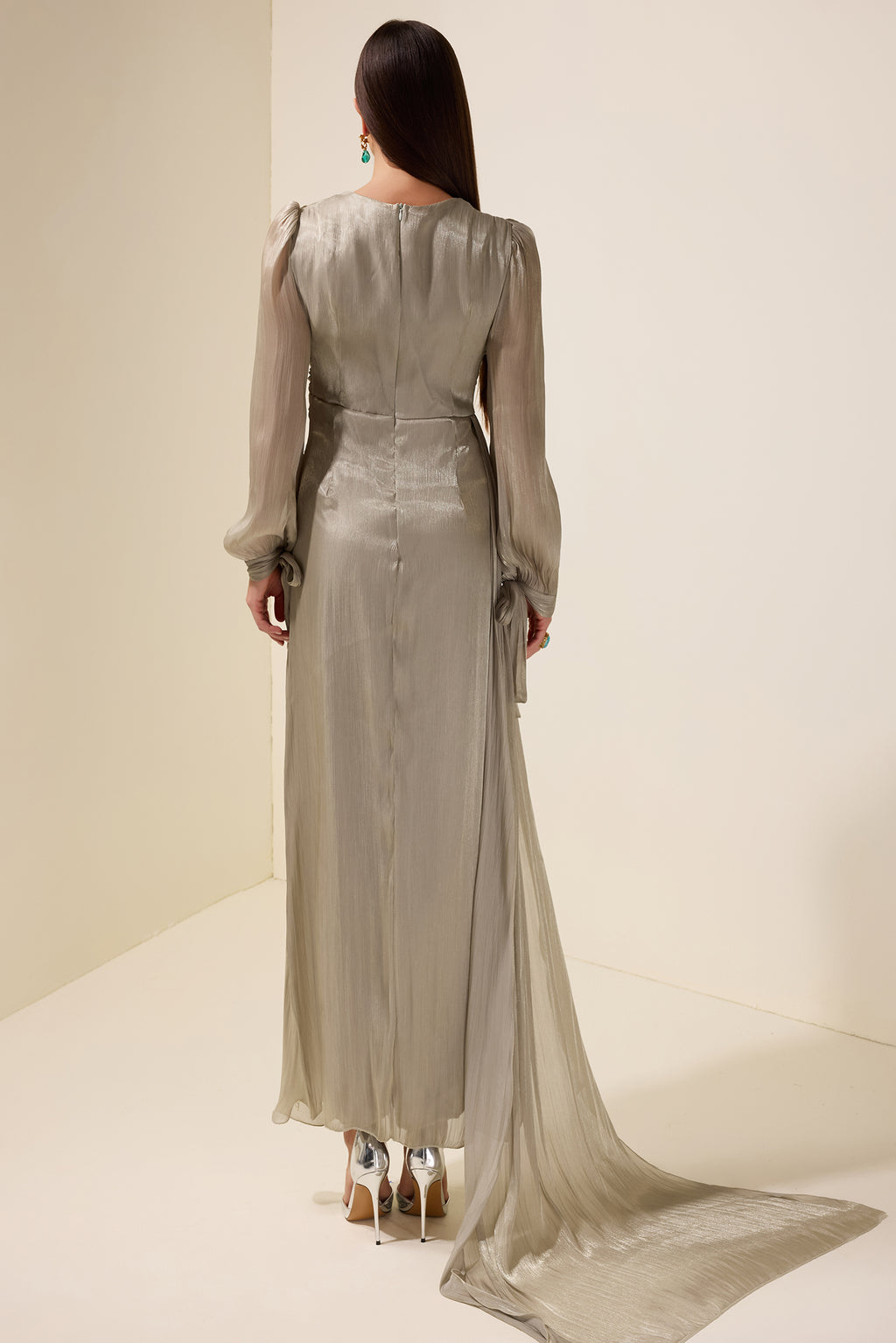 Gathering Lantern Sleeve Lace-Up Maxi Dress