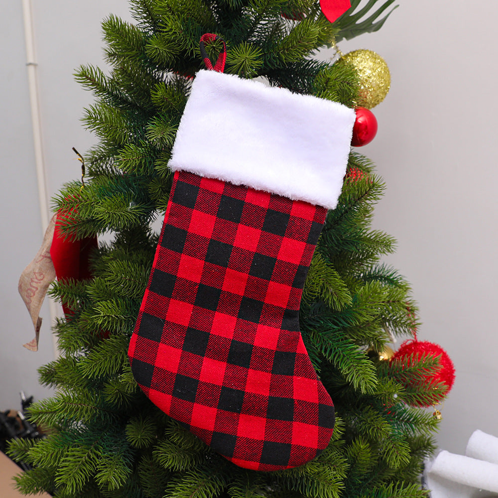 Christmas Hotel Living Room Decoration Black and Red Plaid Christmas Socks 3PCS