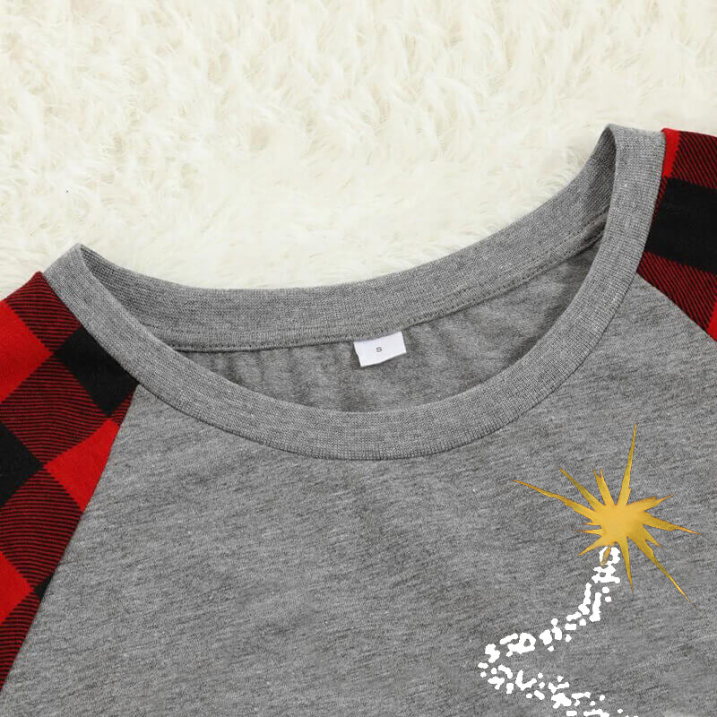 Christmas Santa Claus Print Patterned Casual Long Sleeve Sweatshirts Grey Contrast Top and Black & Red Plaid Pants Family Matching Pajamas Set With Pet Bandana