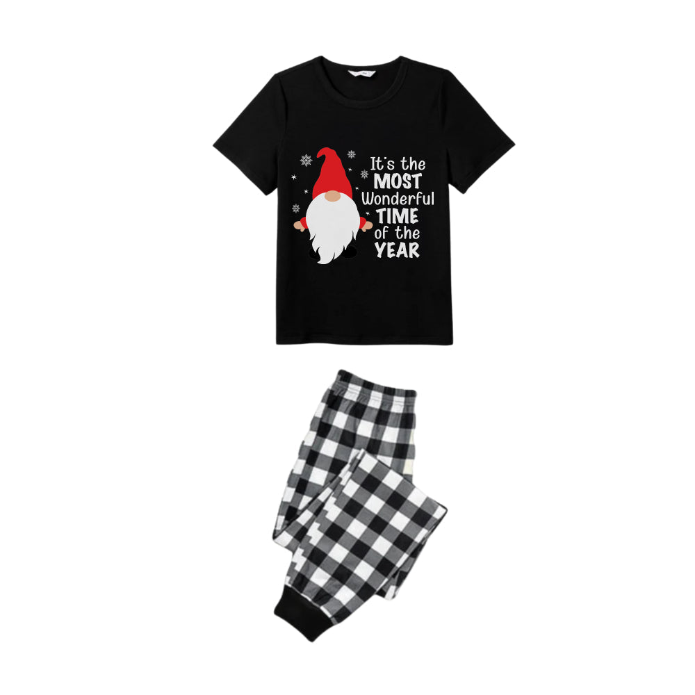 Couple Black and White Plaid Short Sleeve Christmas Pajamas Set Featuring Gnome with Santa Quotes