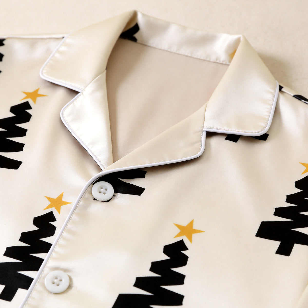 White Black Christmas Tree Yellow Star Print Satin Button-Up Family Christmas Pajamas Set