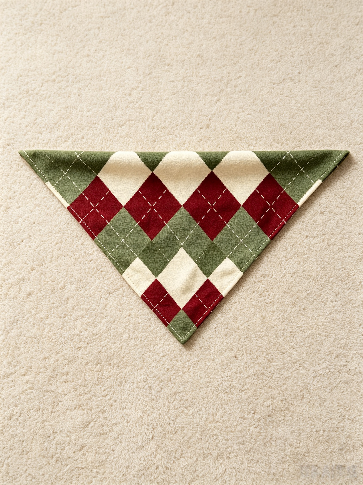 Two-Piece Set Women Christmas Red and Green and White Diamond-Shaped Grid Pajamas Button-Down Long Sleeve PJS Set with Pockets Festive Plaid Pajamas