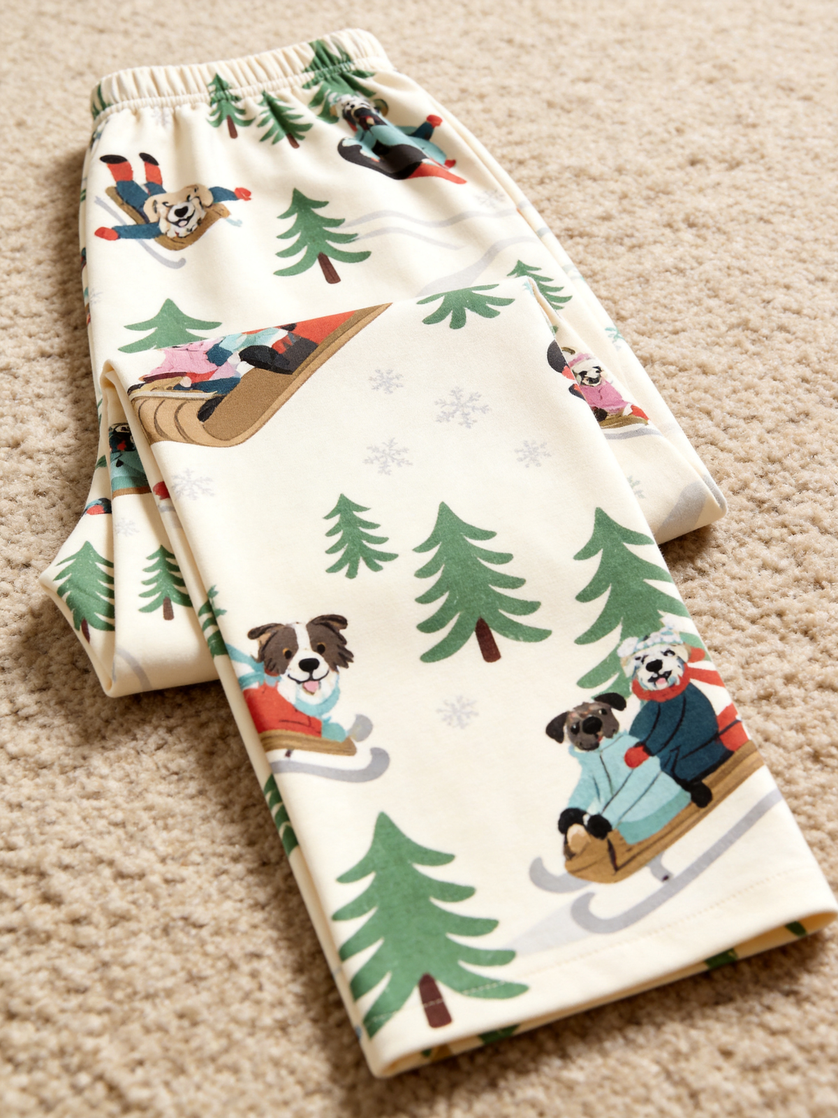 Cozy Winter Dog Sledding Print Women  Pajama Set, Long Sleeve Button-Down Sleepwear