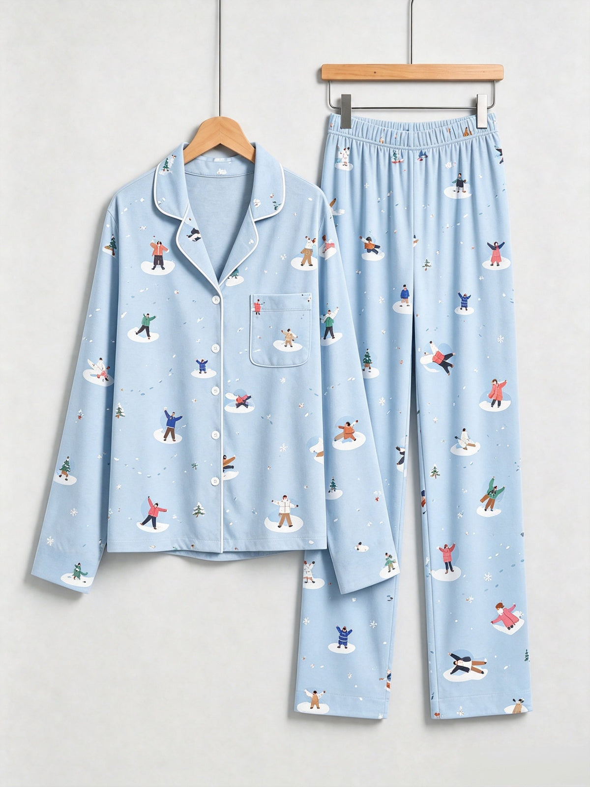 Whimsical Snowman & Winter Fun Pattern Women Sleepwear