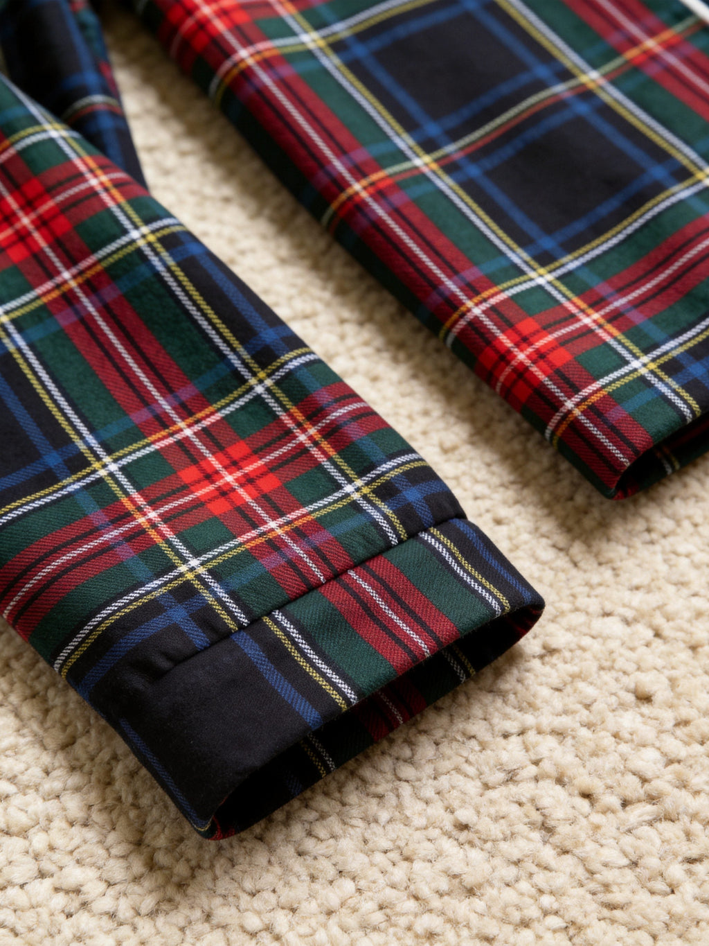 Women Christmas Two-Piece Button-Down Long Sleeve PJS Set with Pockets Classic Red and Blue Plaid Pajamas