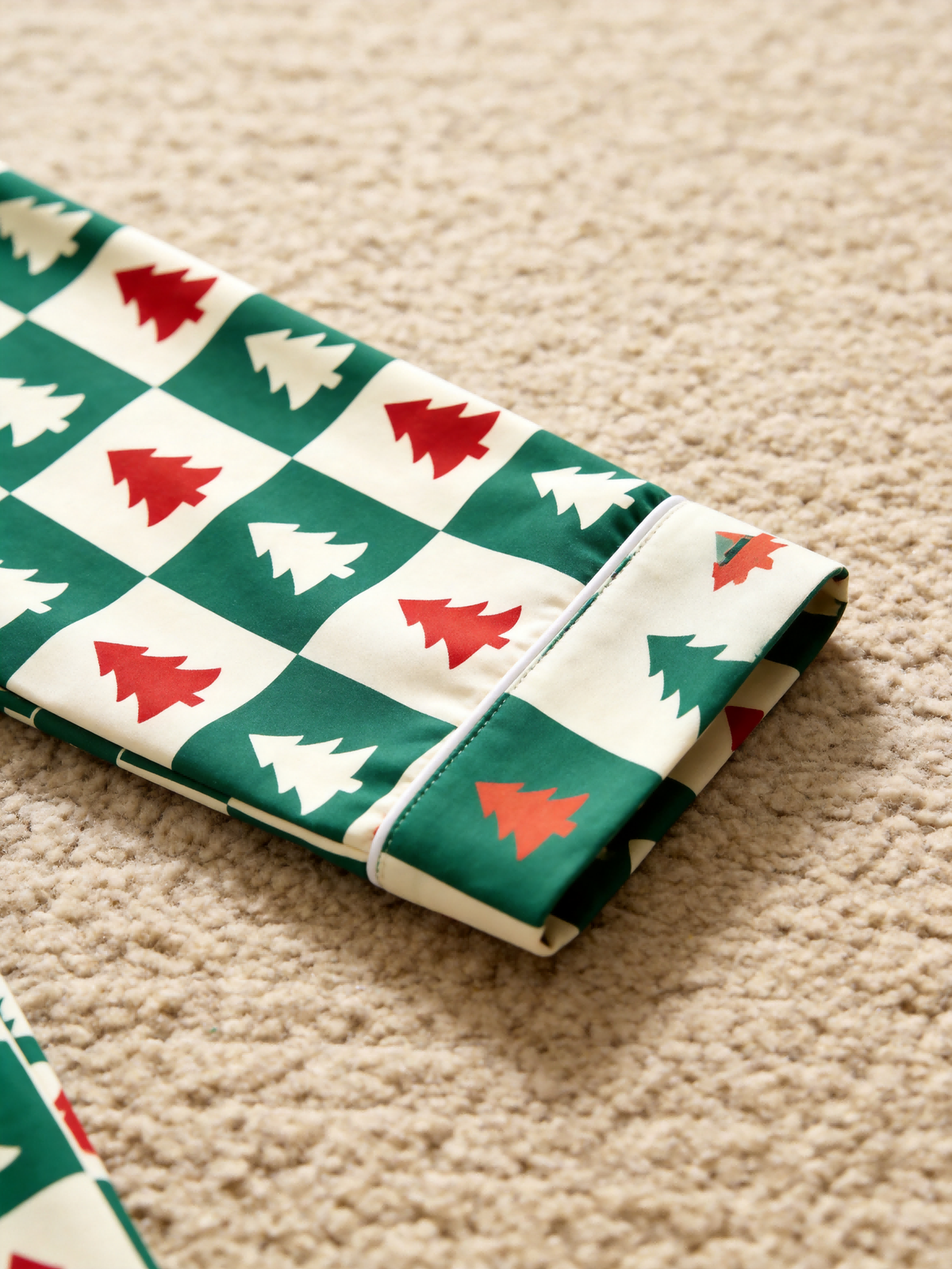 Women Christmas Pajamas - Green & Red Christmas Tree Block Check Button-Down Sleep Set