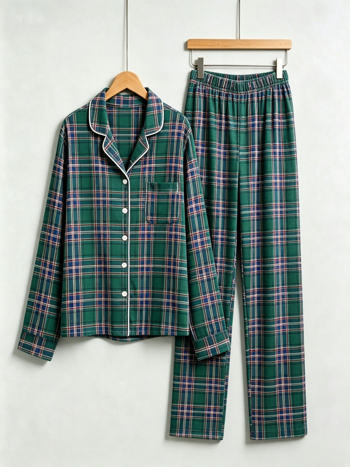 Classic Tartan Plaid Women Christmas Pajamas - Dark Green Long-Sleeve Button-Down Sleep Set