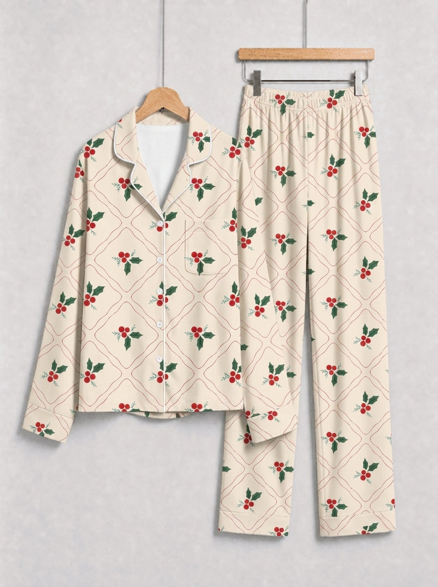 Beige Vintage Holly Berry and Grid Pattern Matching Couple Holiday Pajamas Set