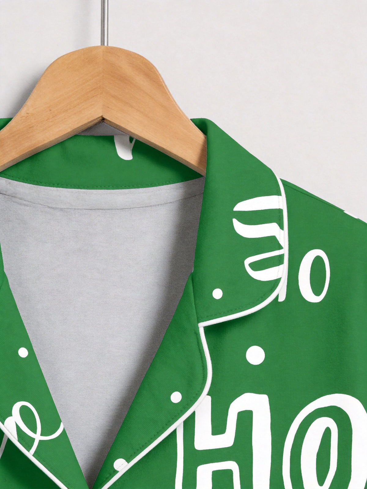 Festive Green and White Ho Ho Ho Letter Print Holiday Matching Couple Sleepwear Button-Down Set
