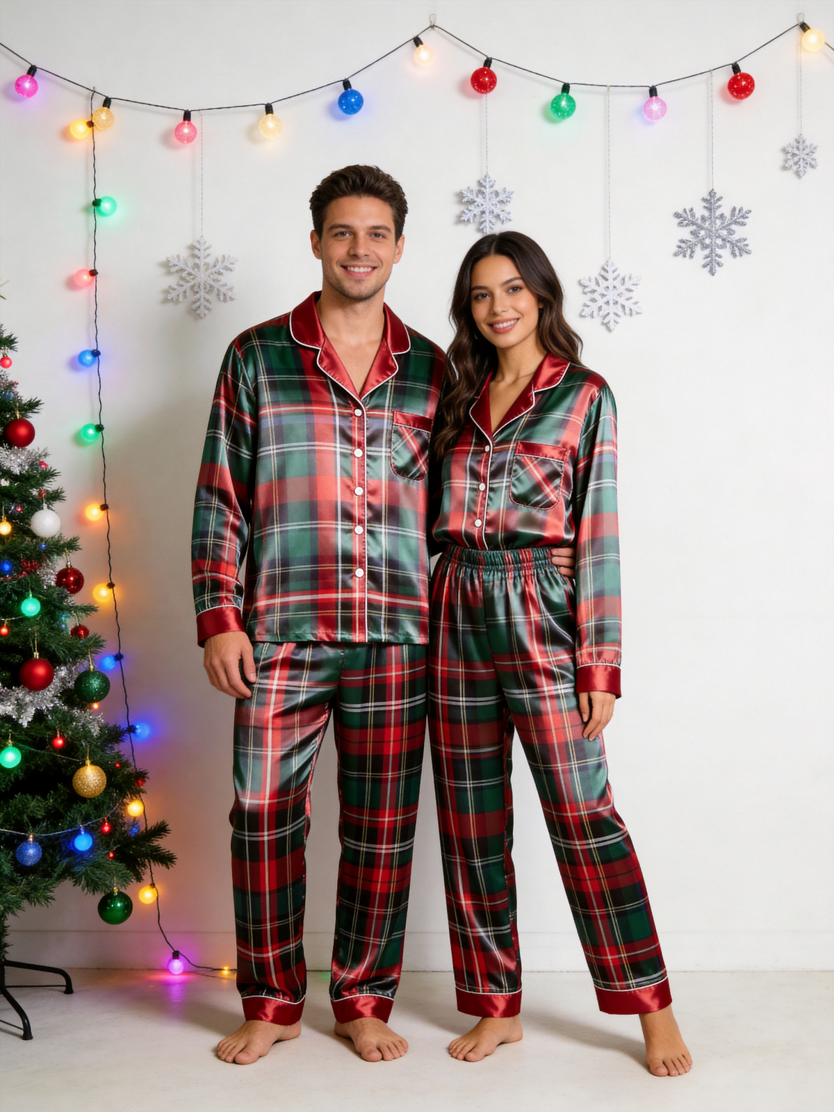 Traditional Red & Green Holiday Tartan Plaid Family Family Satin Pajama Set Family Sleepwear