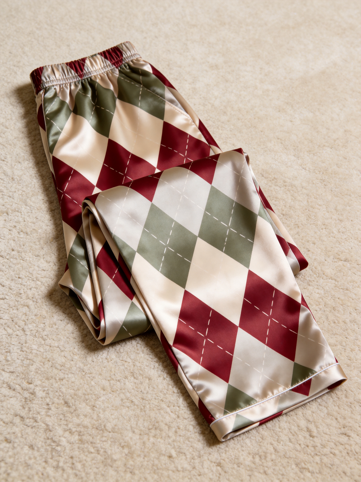 Vintage Burgundy & Sage Green Argyle Pattern Couple Couple Satin Pajama Set Luxury Sleepwear
