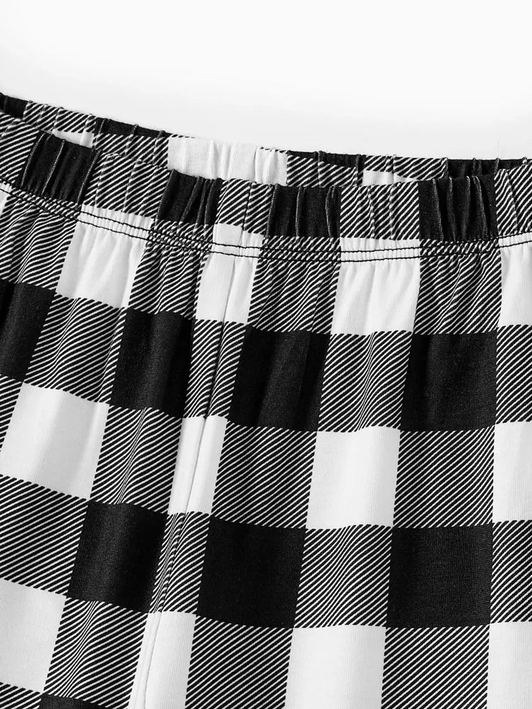 Christmas Hat and ‘Believe“ Letter Print Patterned Black & White Plaid Pajamas Set