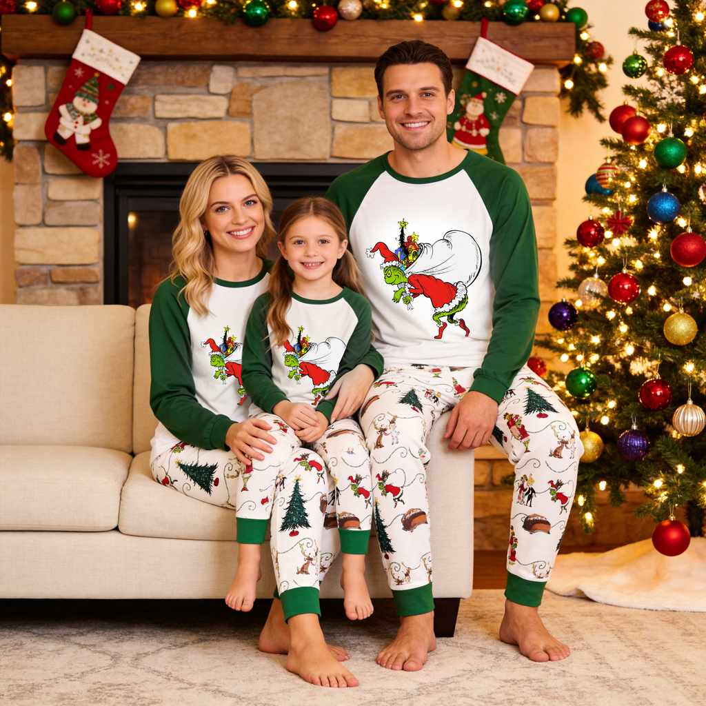 Christmas Green Pajamas Set With Cartoon Pattern Print