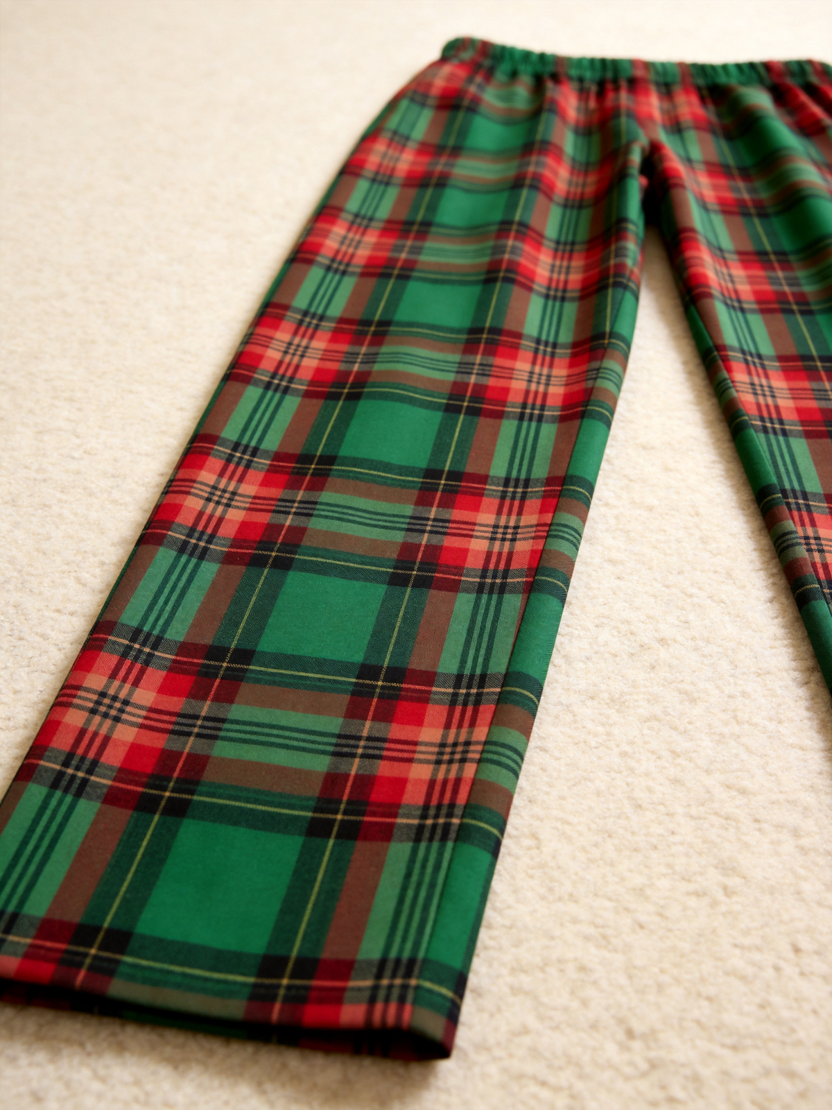 Family Christmas 2026 Making Memories Santa Hat Print Red Green Checkered Pajama Set